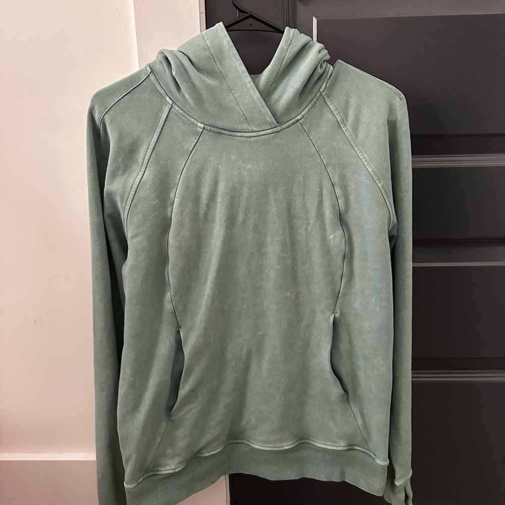 Lululemon scuba pullover